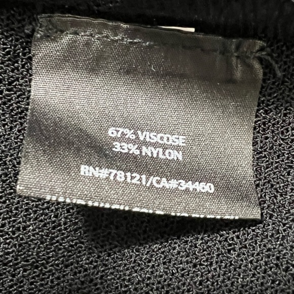 Eileen Fisher size XS black gossamer crepe poncho - Picture 9 of 10